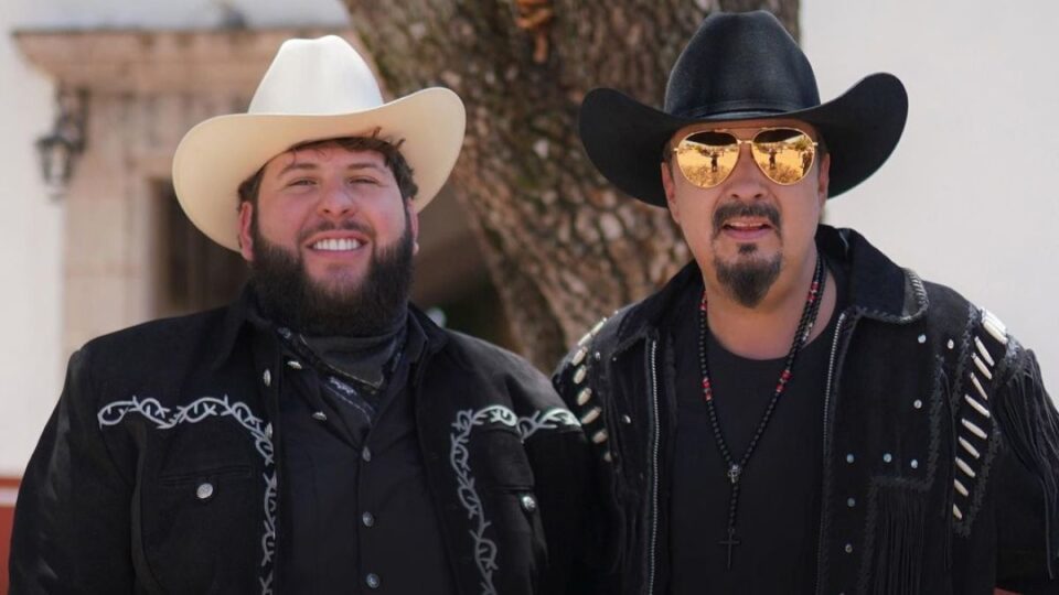 PEPE AGUILAR Y EL FANTASMA ﻿JUNTOS
